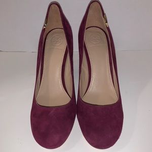 Like New Burgundy Tory Burch Suede Pumps